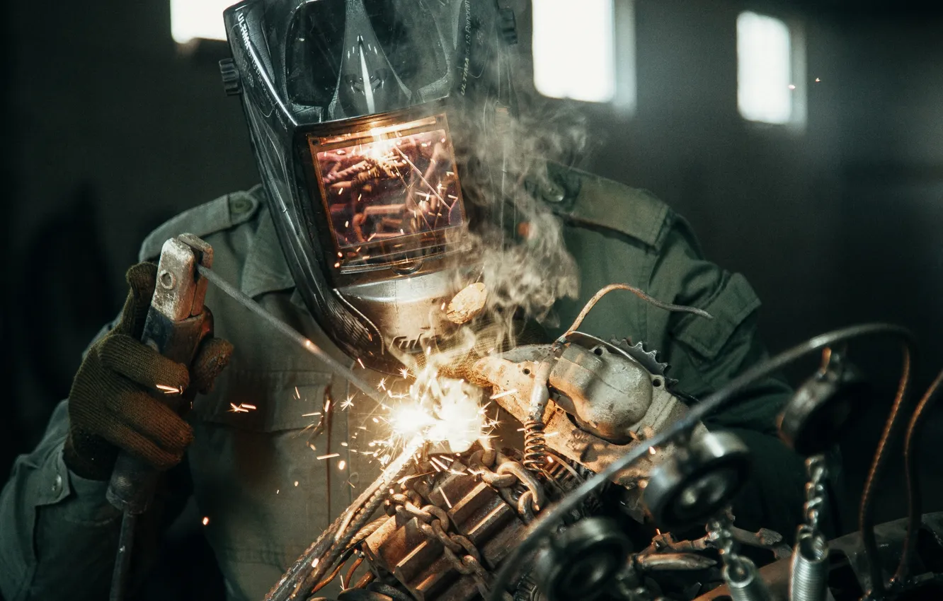 Фото обои metal, art, welder, scrap, electrode