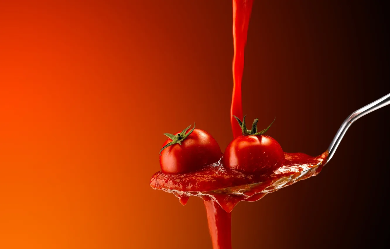 Фото обои ложка, томат, помидоры