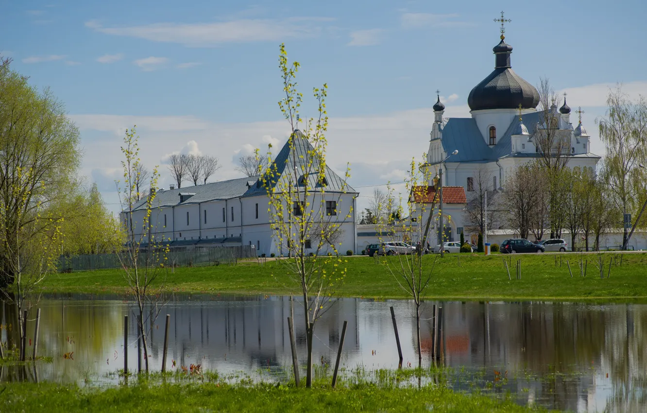 Фото обои город, отражение, весна, храм, архитектура