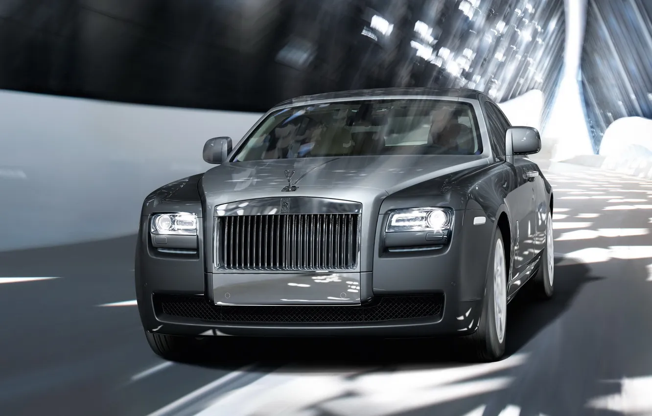 Фото обои Дорога, Rolls-Royce, Машина, Серый, Движение, Car, Ghost, Автомобиль