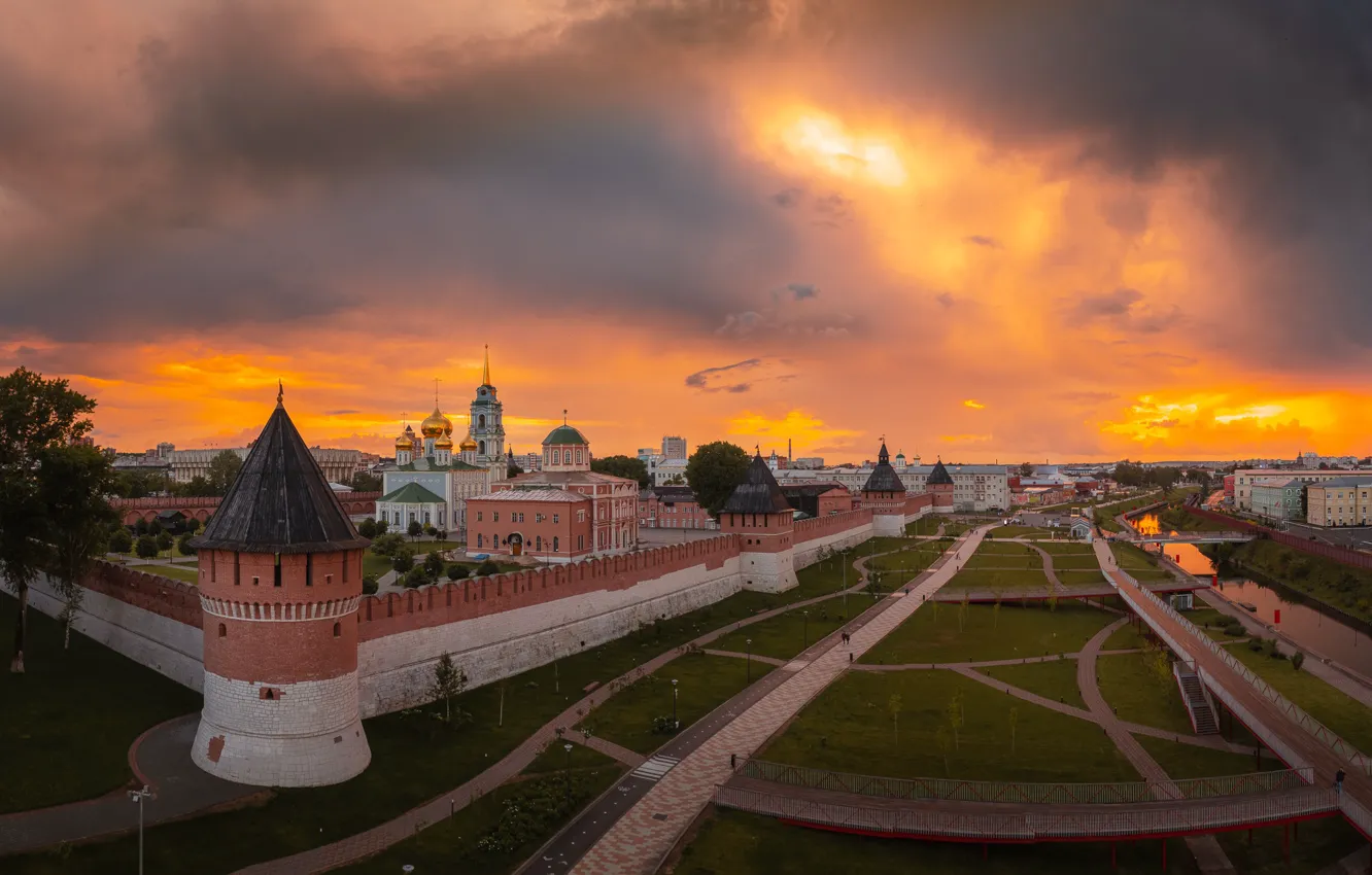 Фото обои гроза, тучи, город, Кремль, Тула, Илья Гарбузов