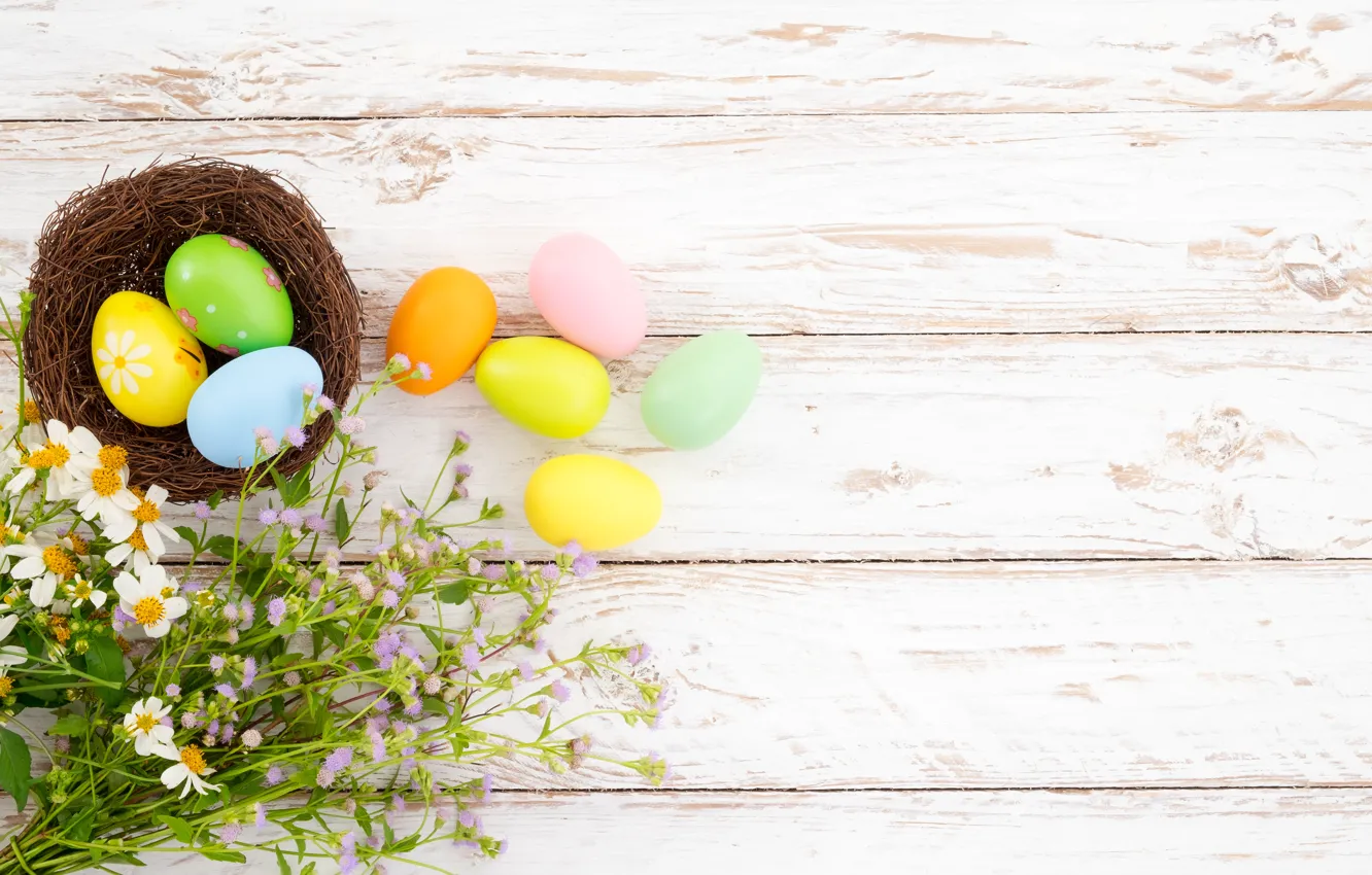 Фото обои цветы, корзина, яйца, весна, colorful, Пасха, wood, flowers