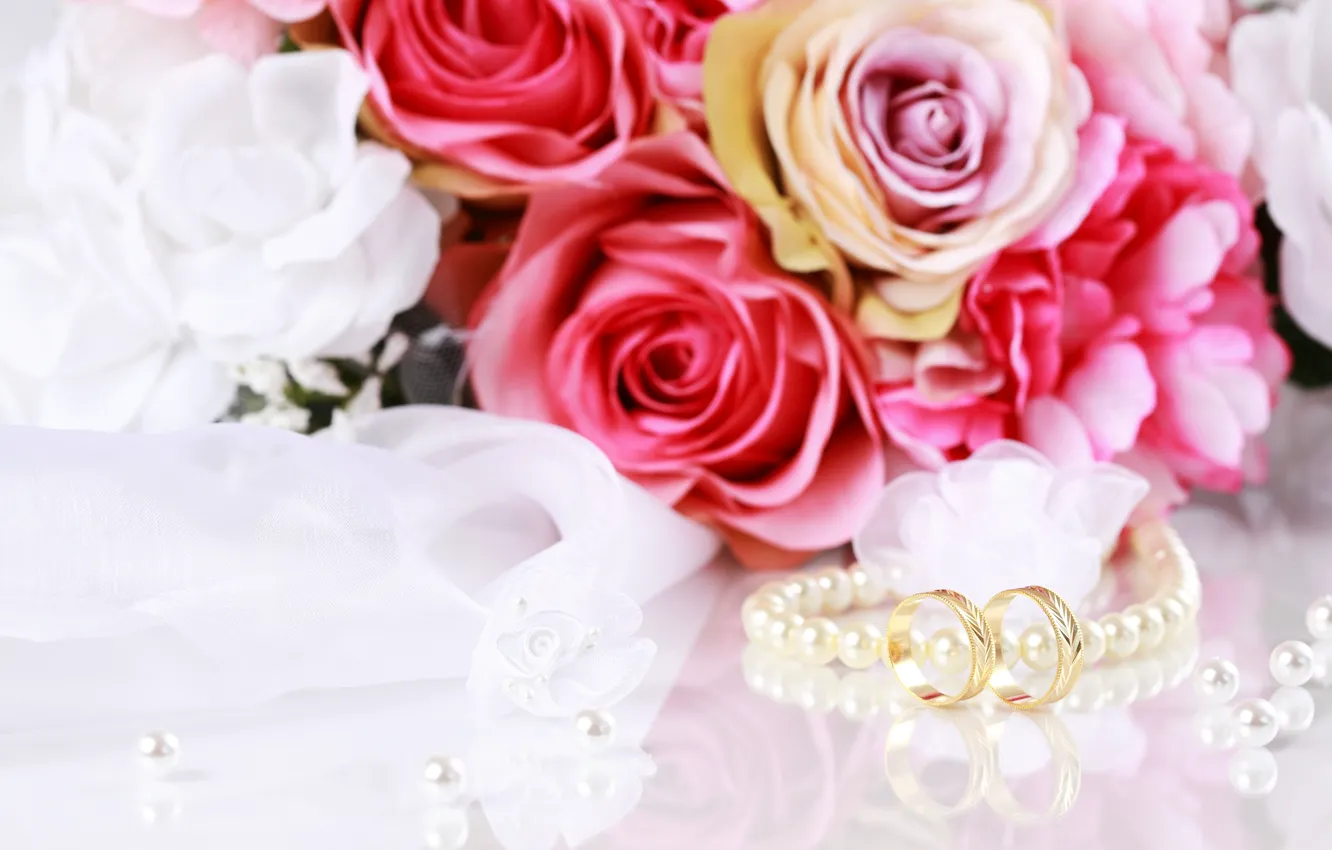 Фото обои цветы, букет, flowers, бусинки, обручальные кольца, bouquet, beads, wedding rings