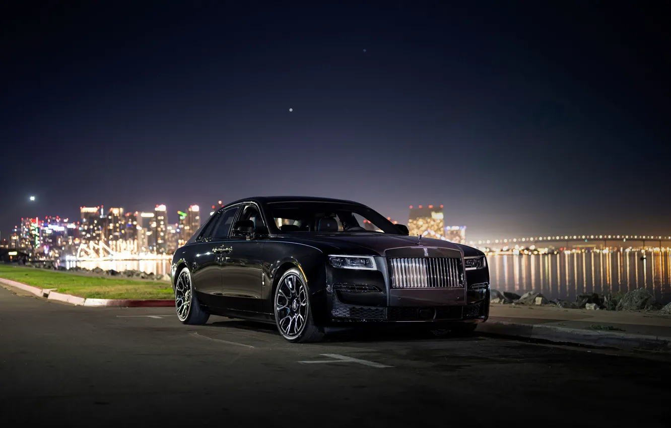 Фото обои Rolls-Royce, Light, Ghost, Front, Black, Night, Side, Rolls-Royce Ghost