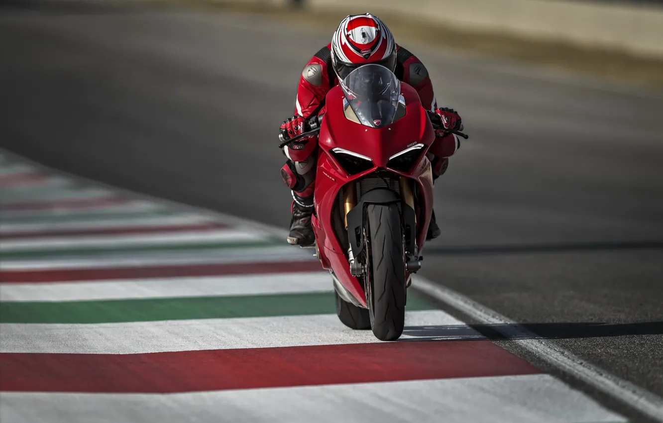 Фото обои Скорость, Ducati, 2018, Panigale, Спортбайк, V4 S, Ducati Panigale V4 S