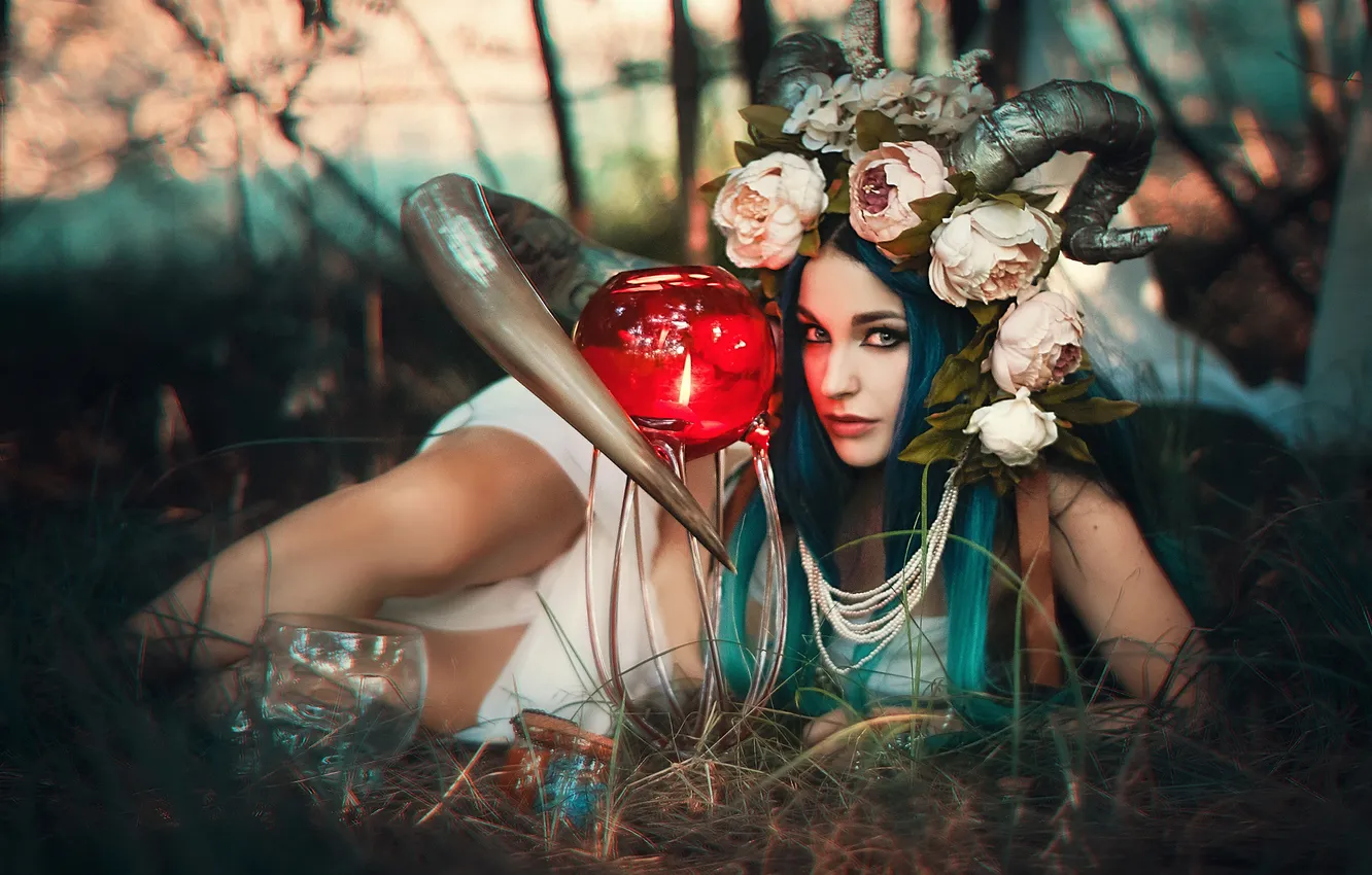 Фото обои взгляд, девушка, цветы, природа, поза, стиль, поляна, свеча