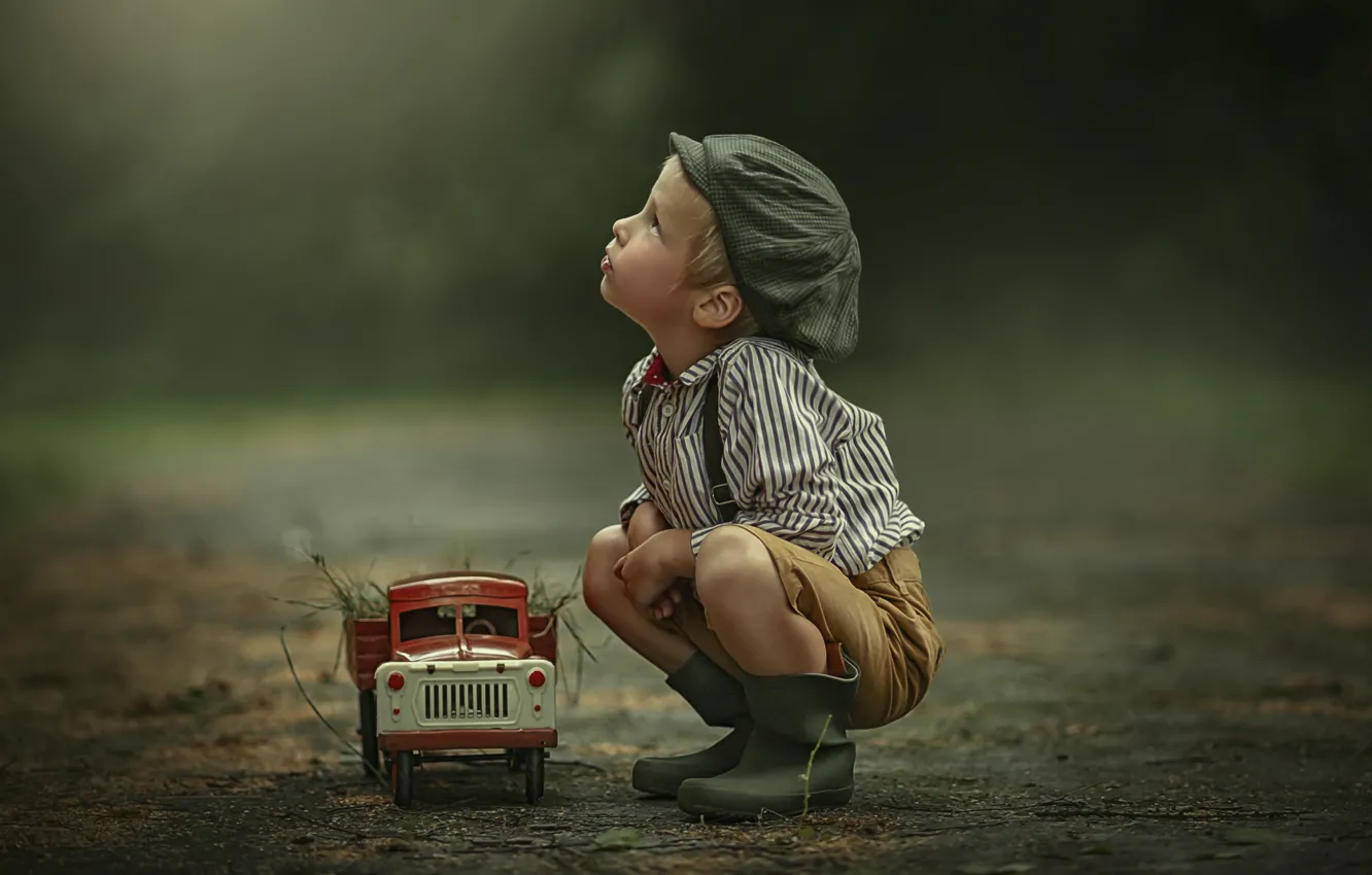 Фото обои машина, игрушка, мальчик, ребёнок, Лысенкова Ксения