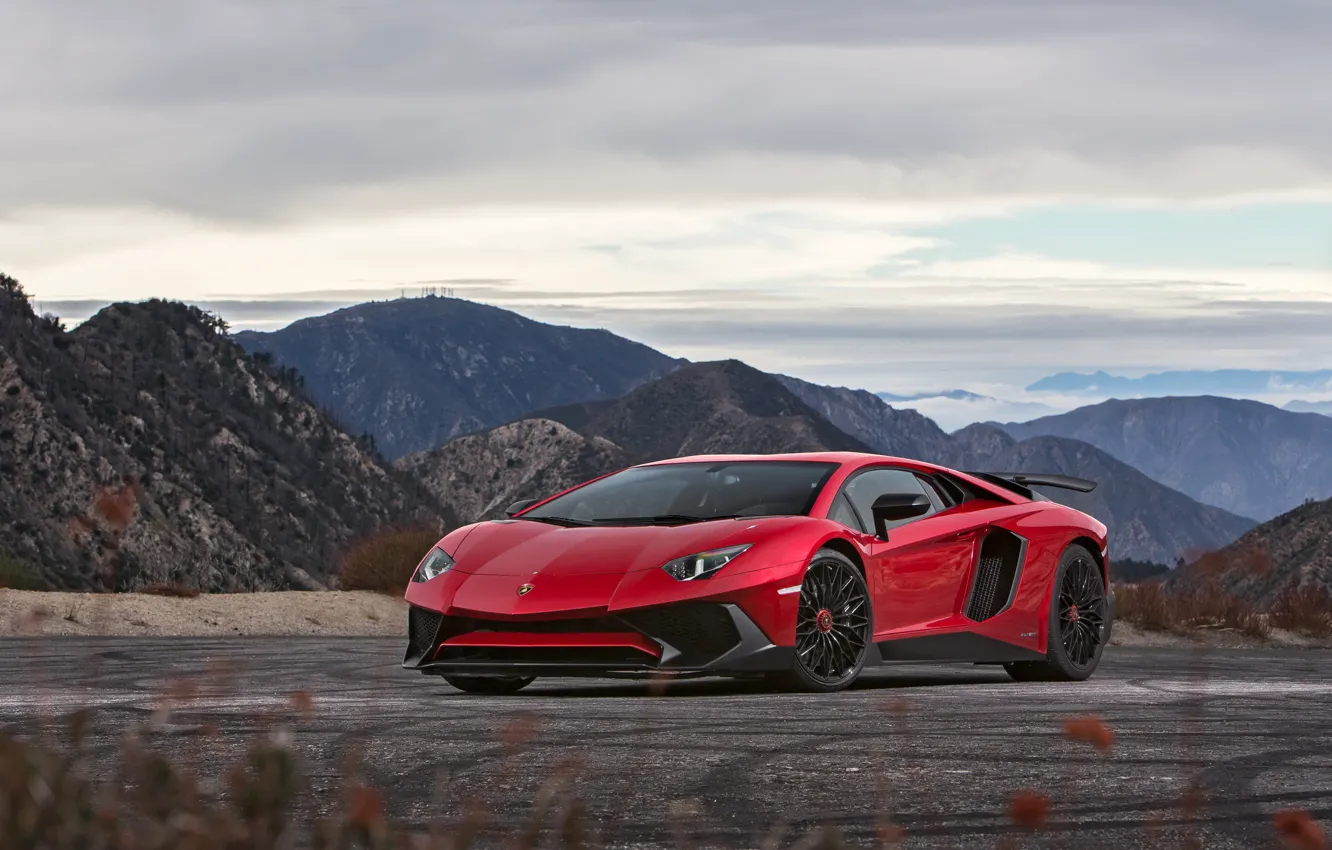 Фото обои Red, Aventador, LP750-4 SV