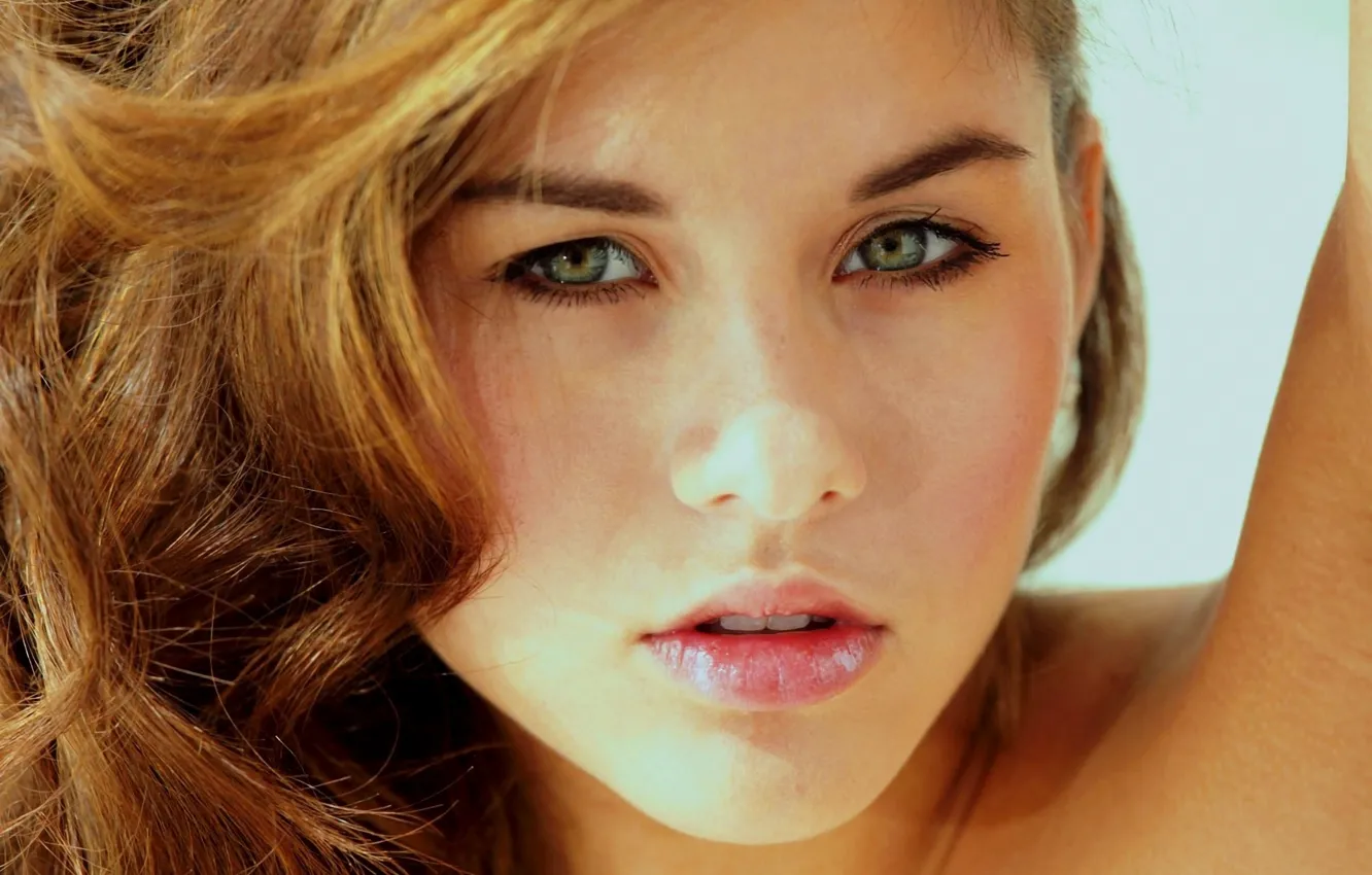 Фото обои girl, green eyes, beautiful, pretty, lips, face, blonde, attractive