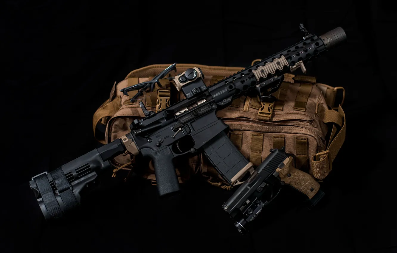 Фото обои пистолет, американская, ранец, AR-15, полуавтоматическая винтовка