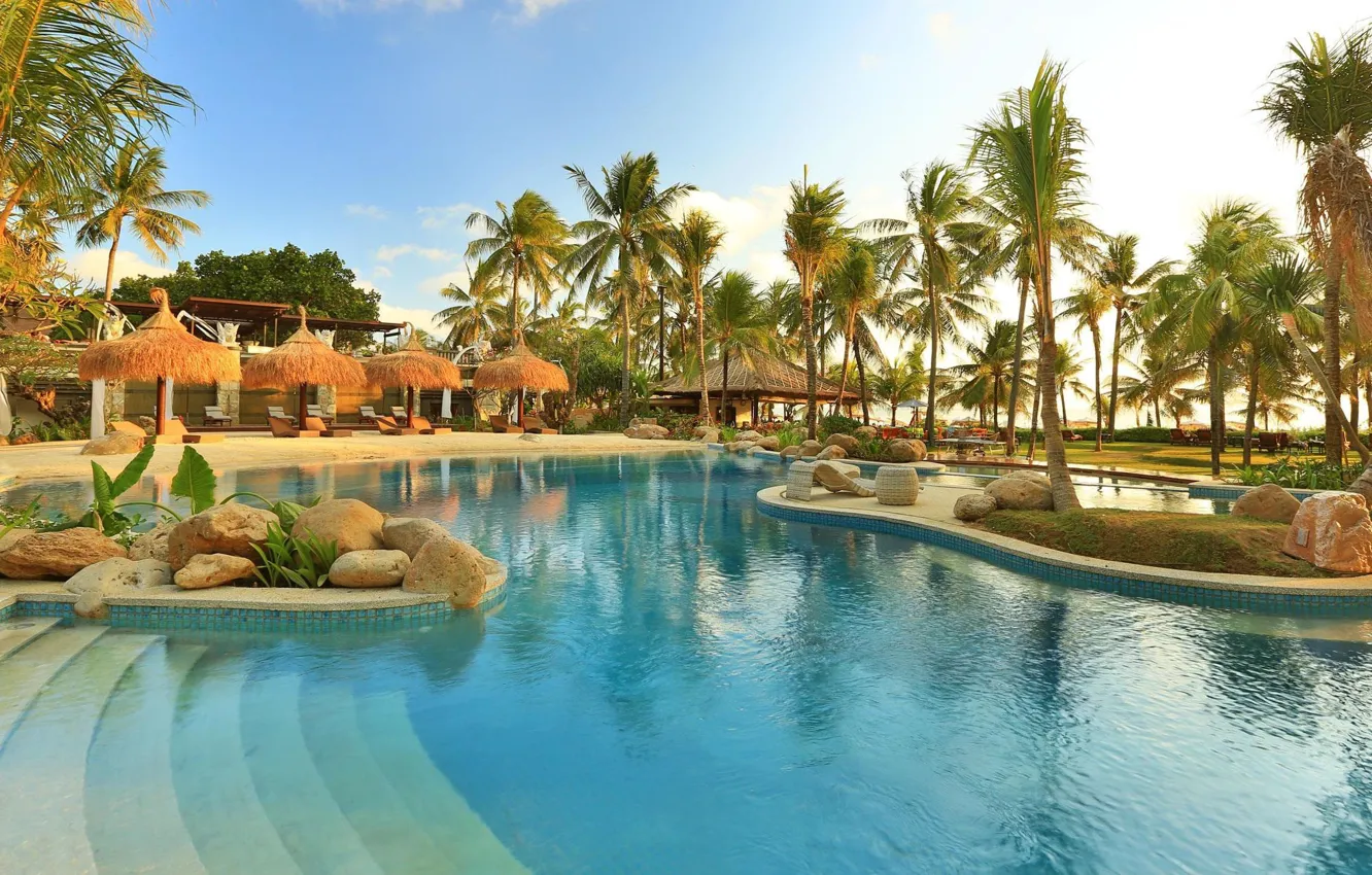 Фото обои солнце, пальмы, бассейн, Индонезия, курорт, Bali, Mandira beach resort, Kuta