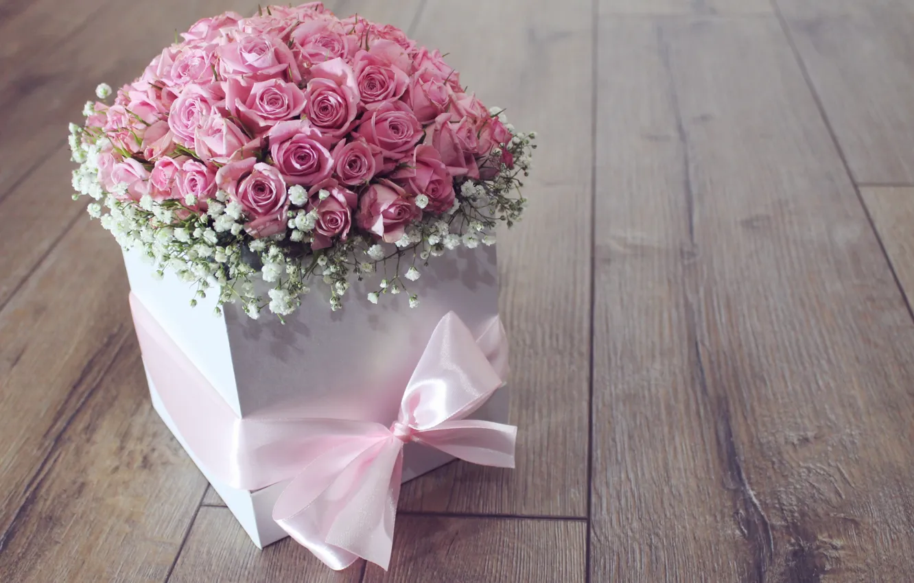 Фото обои цветы, коробка, подарок, розы, букет, лента, розовые, flower
