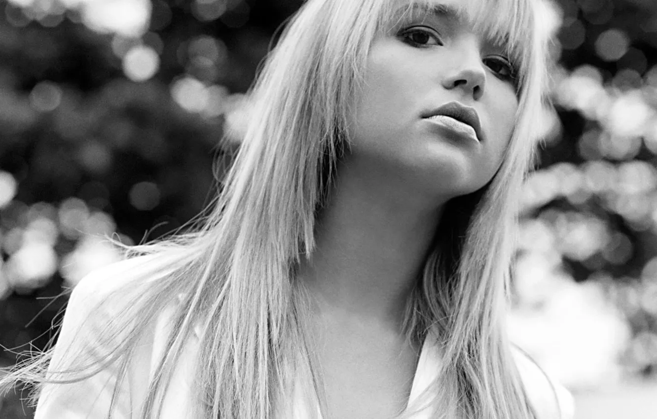 Фото обои черно-белая, блондинка, Arielle Kebbel