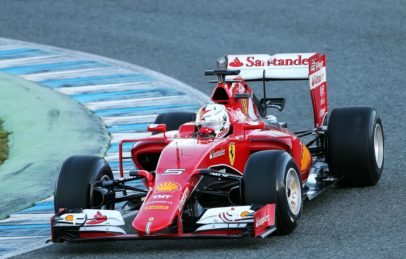 Фото обои Ferrari, Formula 1, Vettel, 2015, Tests, SF15T
