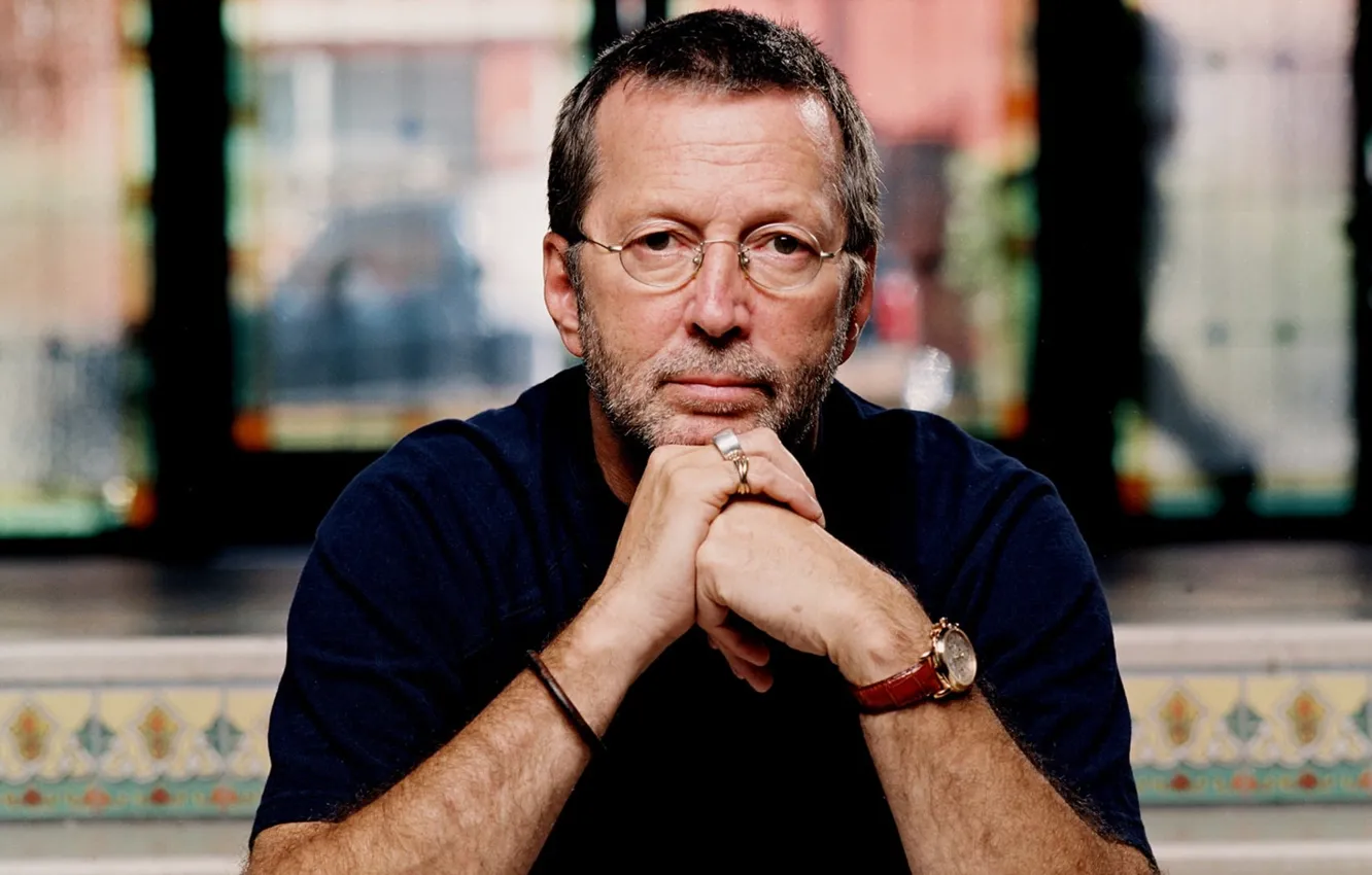 Фото обои guitarist, rock musician, slowhand, eric clapton, .men's black top