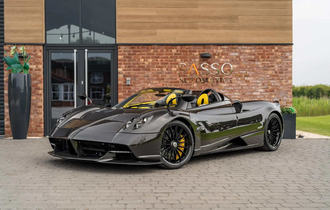 Фото обои машина, авто, здание, Pagani, Pagani Huayra Roadster
