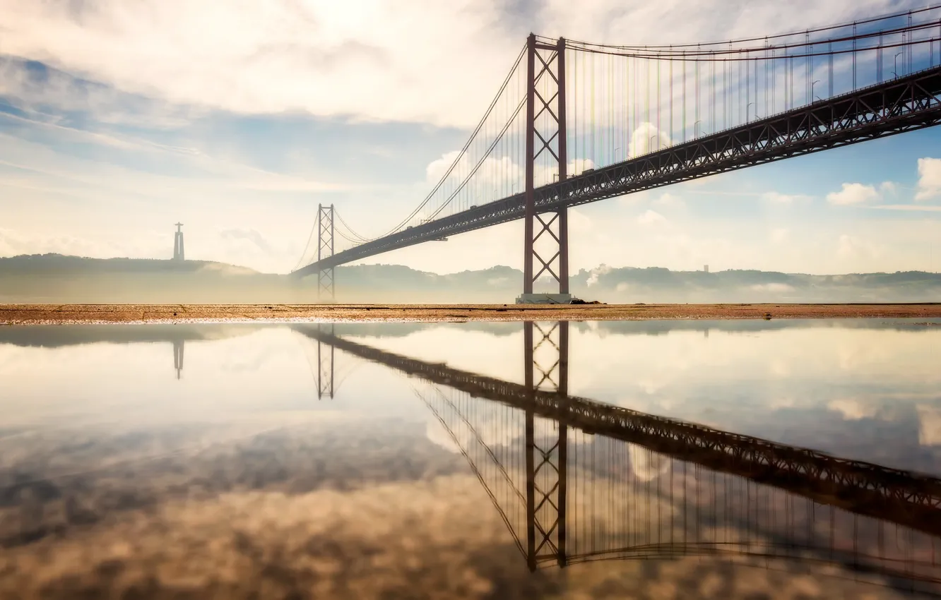 Фото обои Portugal, Lisbon, 25 de Abril Bridge