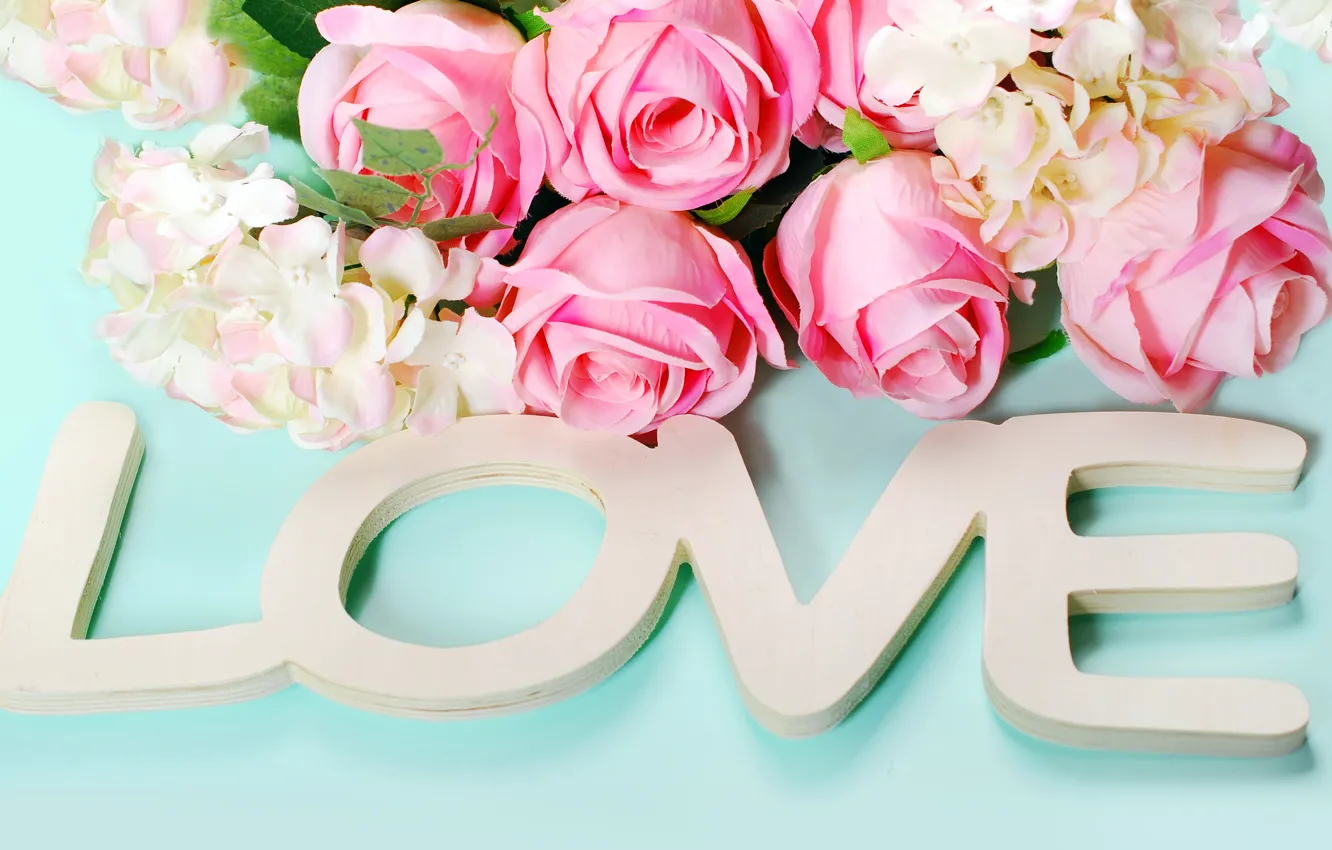 Фото обои розы, сердечки, love, heart, wood, pink, flowers, romantic