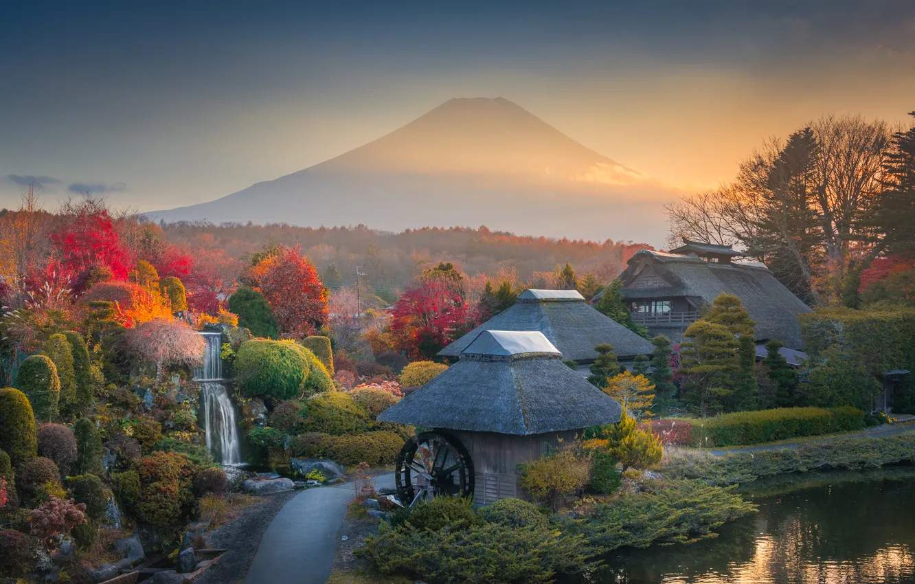 Фото обои пруд, гора, водопад, Япония, деревня, Фудзи, домики, Japan