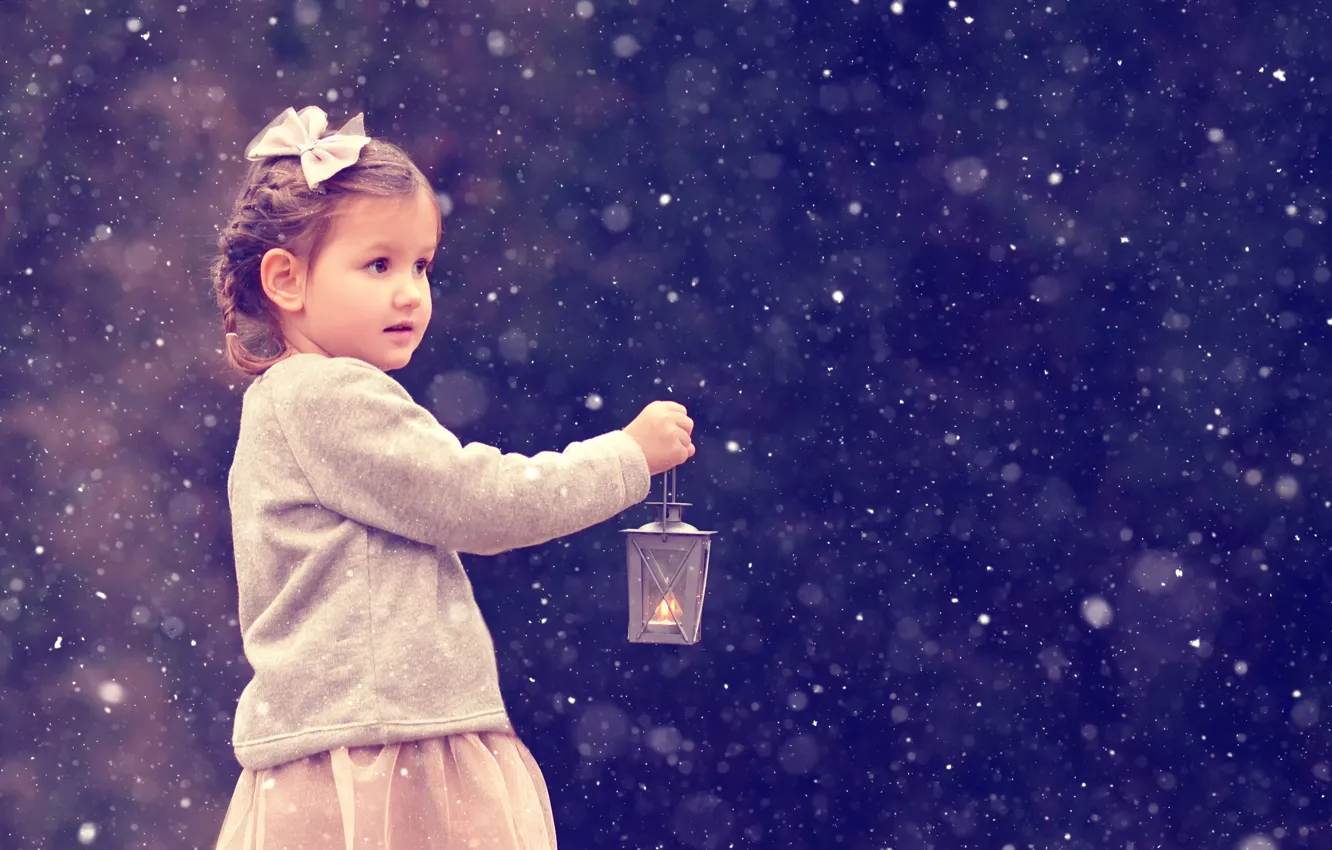 Фото обои снег, Рождество, девочка, фонарь