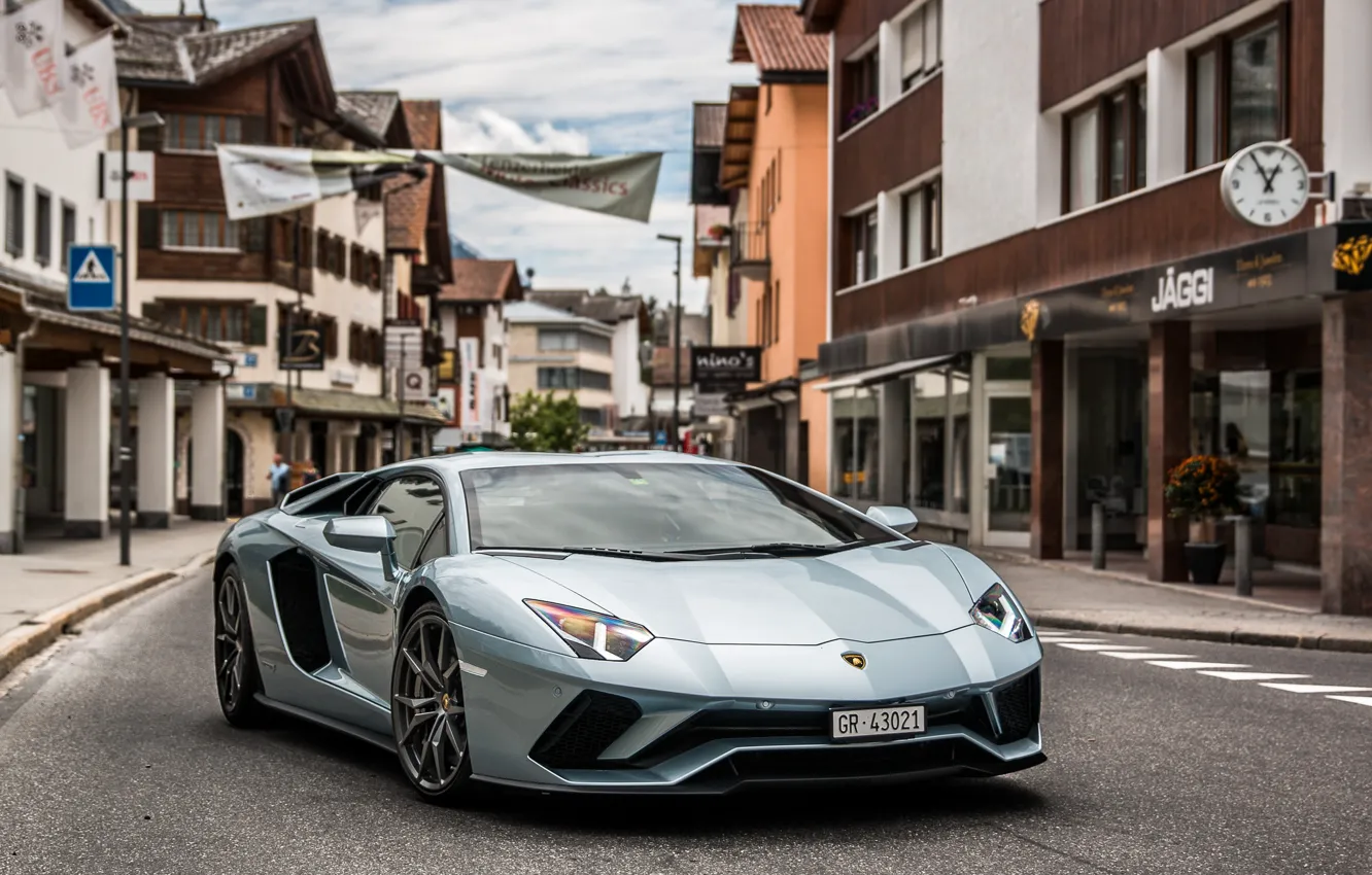 Фото обои Lamborghini, Street, Aventador