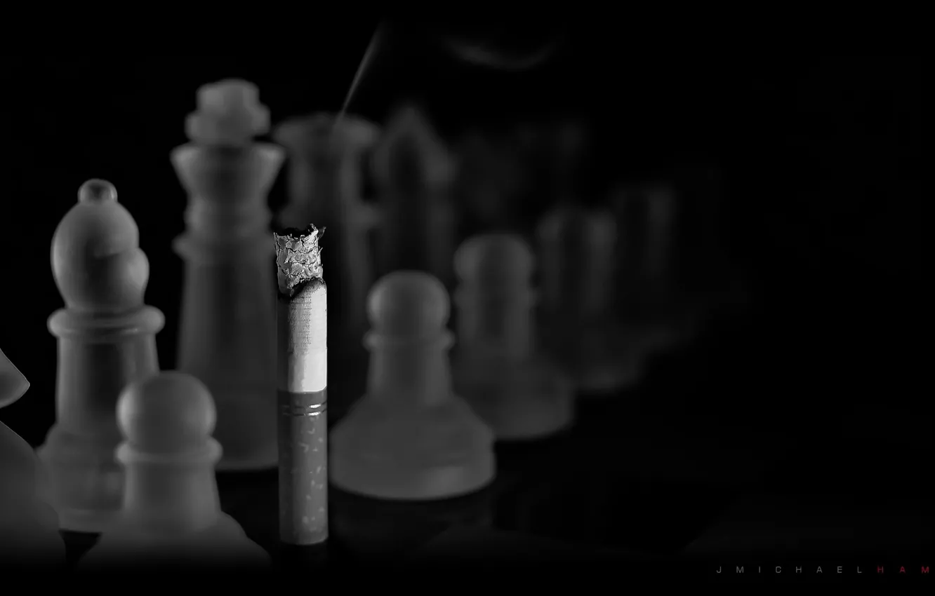 Фото обои шахматы, сигарета, фигуры