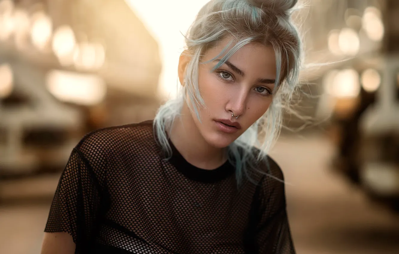 Фото обои пирсинг, губки, Manthos Tsakiridis, When im small, пряди волос