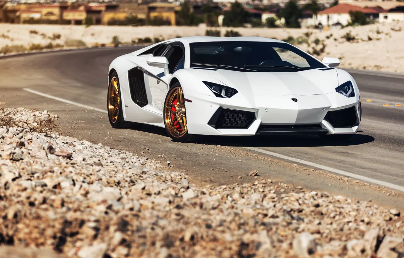 Фото обои Lamborghini, Power, Front, White, LP700-4, Aventador, Road, Supercar