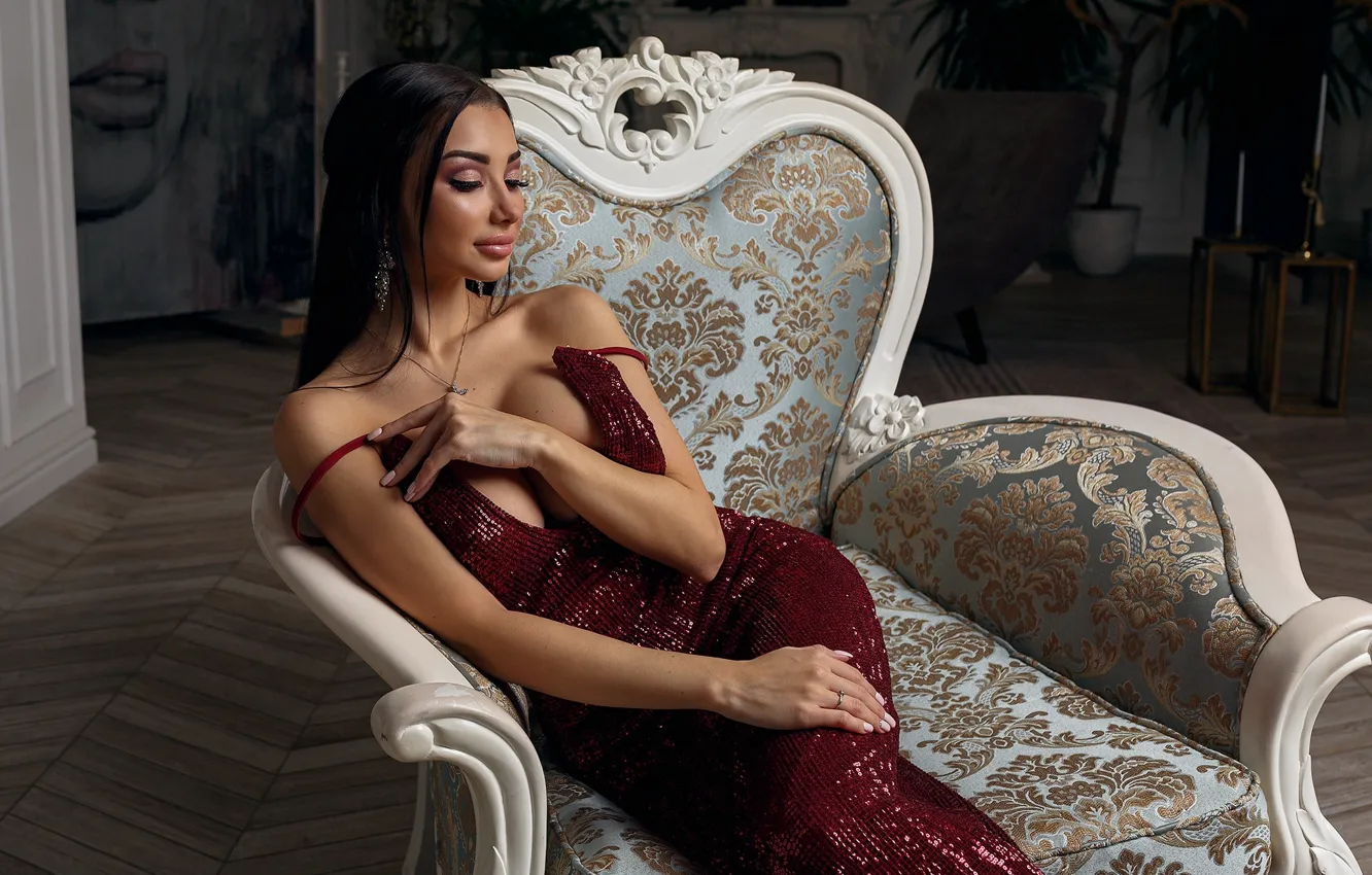 Фото обои girl, cleavage, long hair, dress, breast, photo, photographer, model