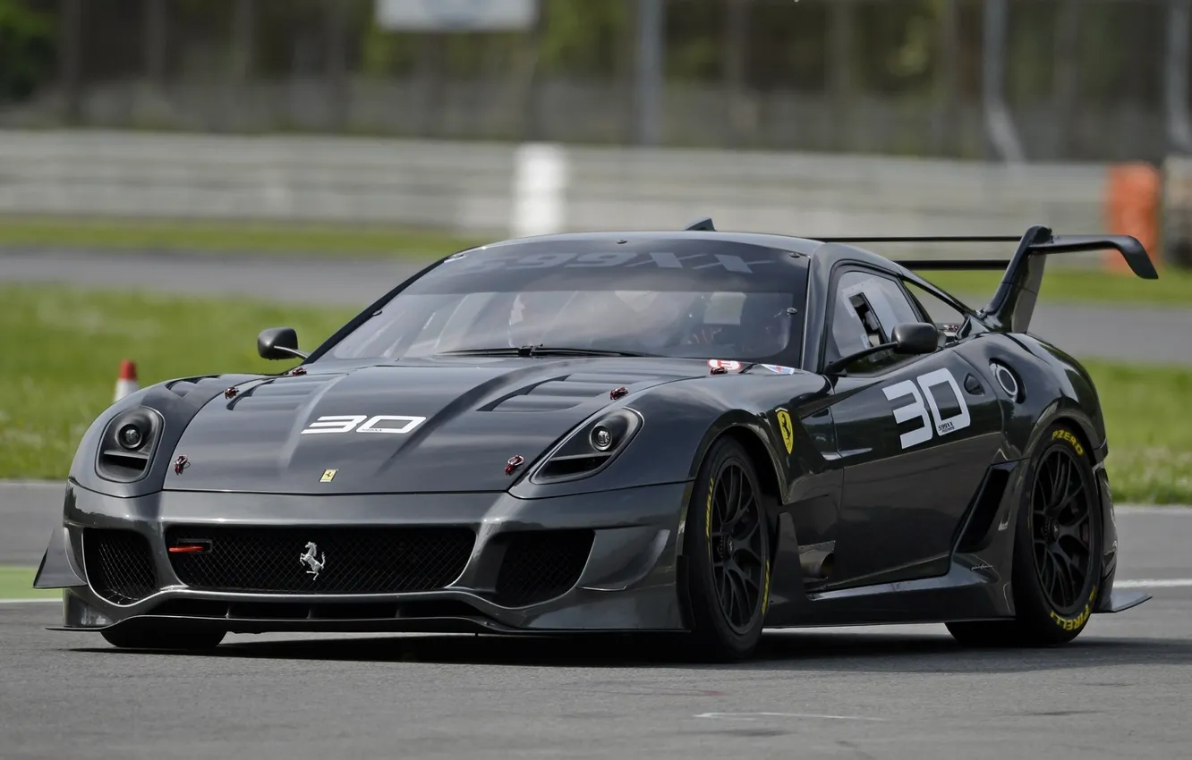 Фото обои чёрный, Феррари, Ferrari, суперкар, гоночный трек, передок, Evoluzione, 599XX