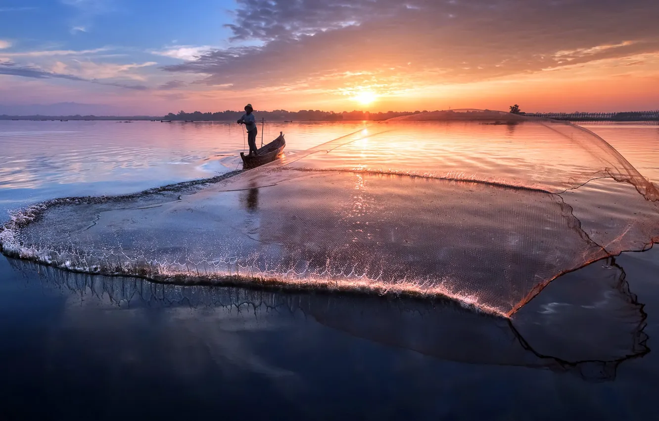 Фото обои закат, сети, озеро, рыбалка