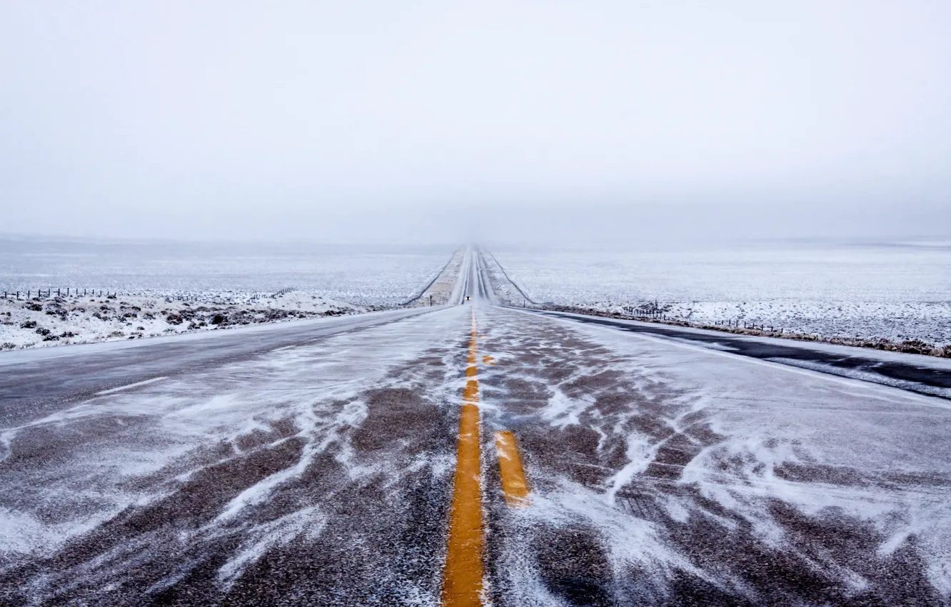 Фото обои зима, дорога, снег, метель