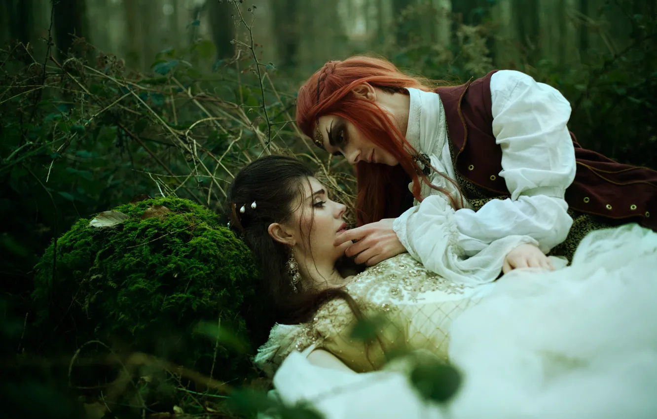 Фото обои девушка, любовь, парень, в лесу
