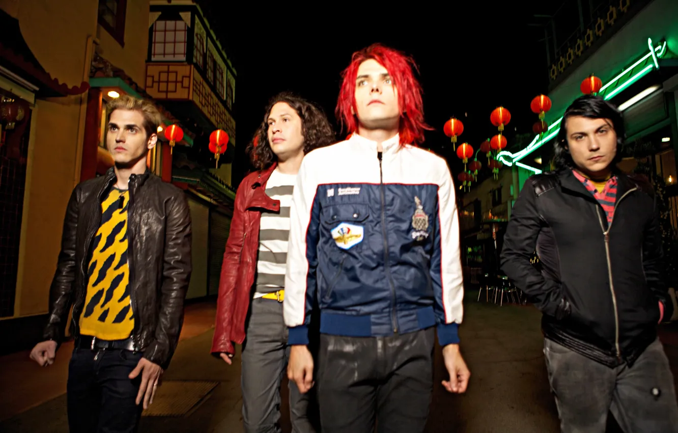 Фото обои gerard way, mikey way, my chemical romance, frank iero, ray toro, danger days, Killjoys