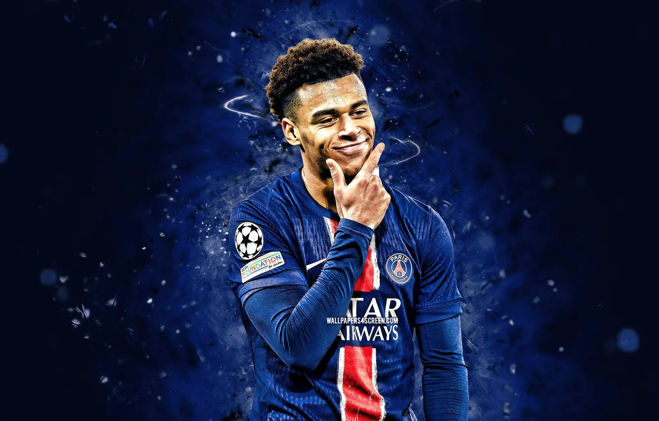 Фото обои Paris, Football, Desire, Soccer, PSG, French, Doue, Desire Doue