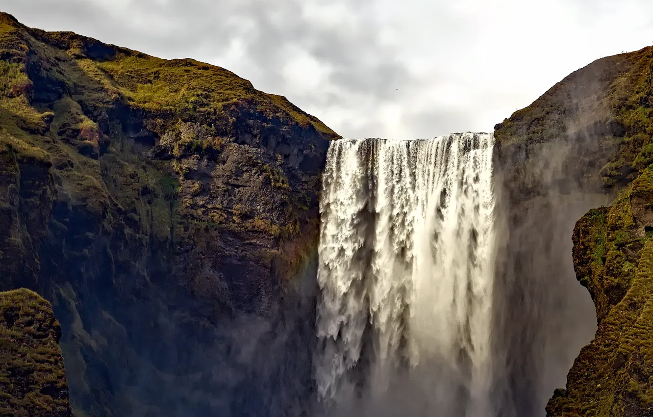 Фото обои скала, водопад, поток, Исландия, Skogafoss