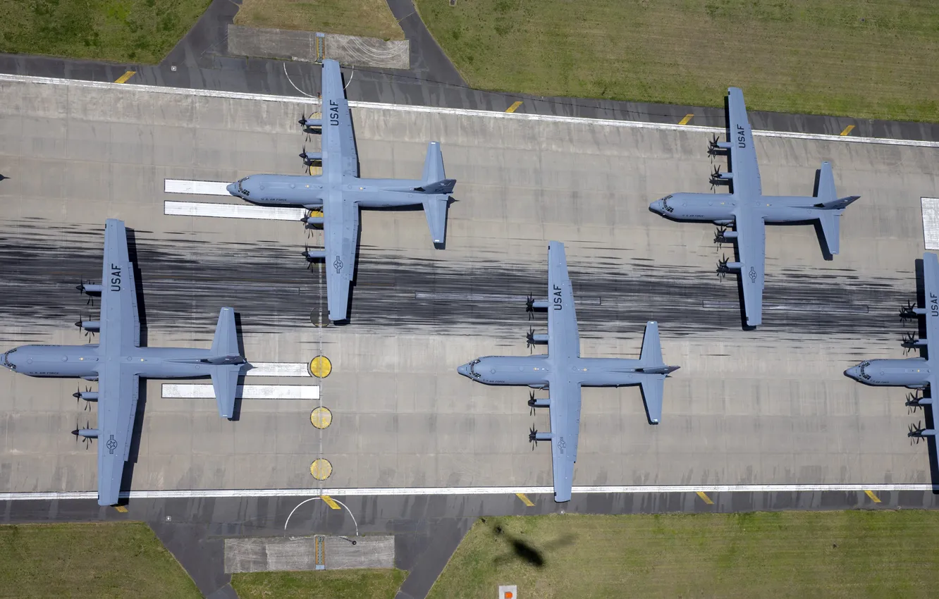 Фото обои Самолет, USAF, Военно-Транспортный, Elephant Walk, C-130J Super Hercules