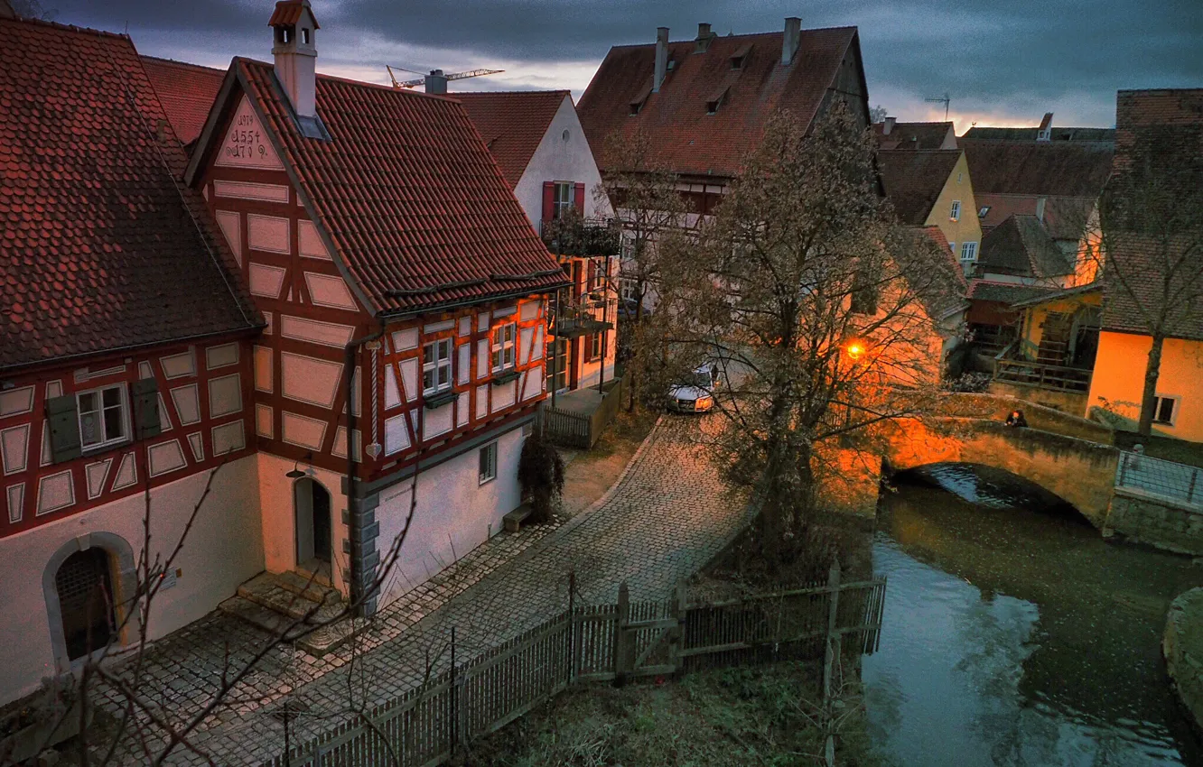 Фото обои город, улица, дома, вечер, Германия, Бавария, Нёрдлинген