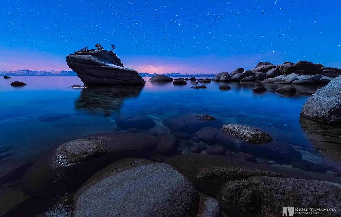 Фото обои photographer, Nevada, Lake Tahoe, Bonsai Rock, Kenji Yamamura
