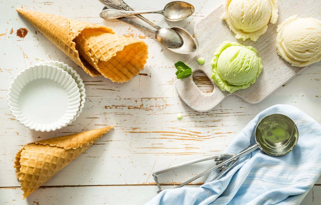 Фото обои мороженое, десерт, dessert, ванильное, vanilla, вафельный рожок, pistachio ice cream, фисташковое мороженое