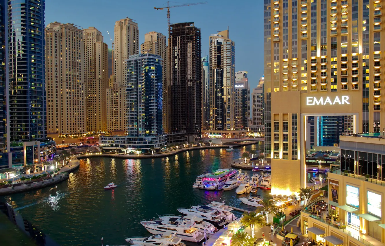 Фото обои огни, река, дома, яхты, вечер, Дубай, катера, Dubai
