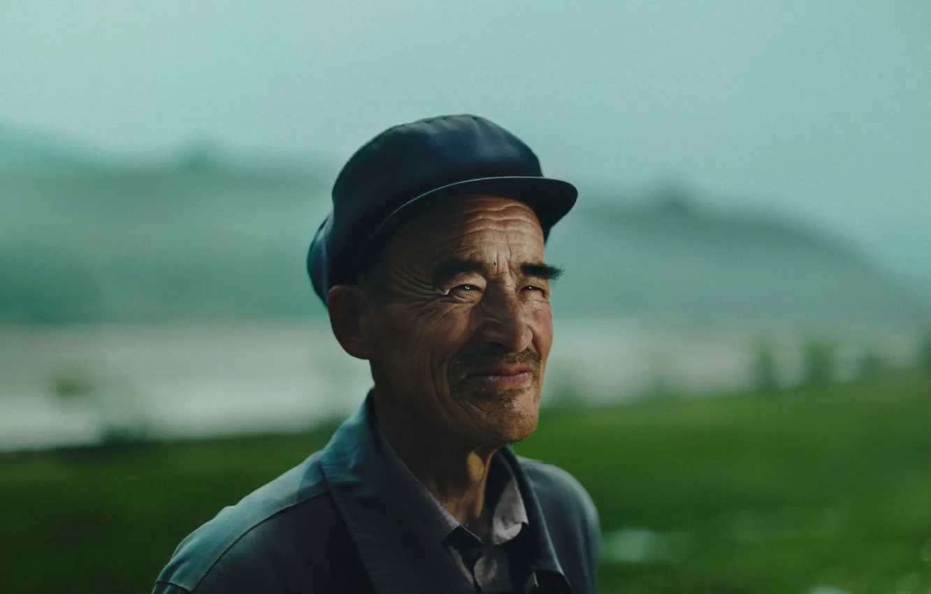 Фото обои hat, bokeh, joy, older man