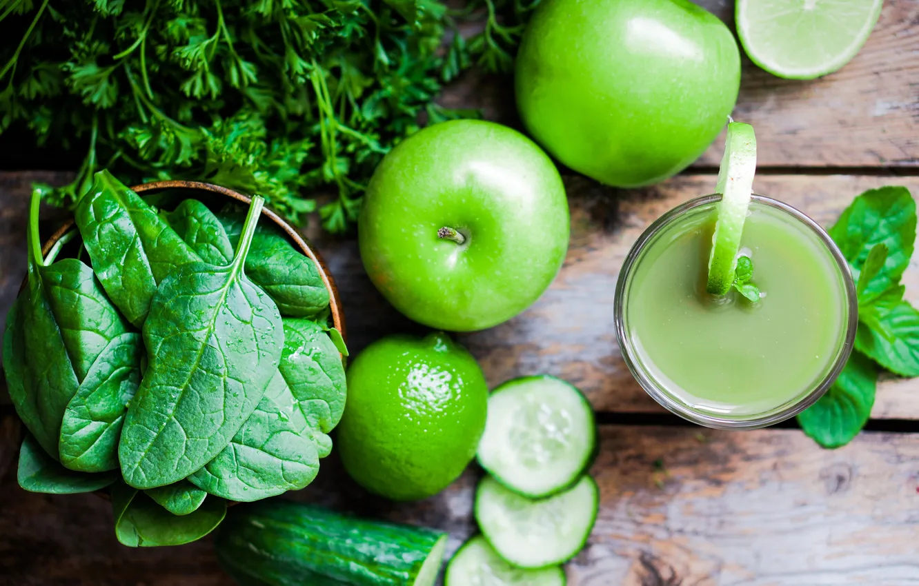 Фото обои зелень, яблоко, сок, лайм, огурцы