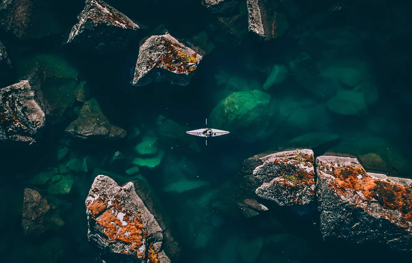 Фото обои море, вода, камни, океан, скалы, спорт, гребля, фьорд