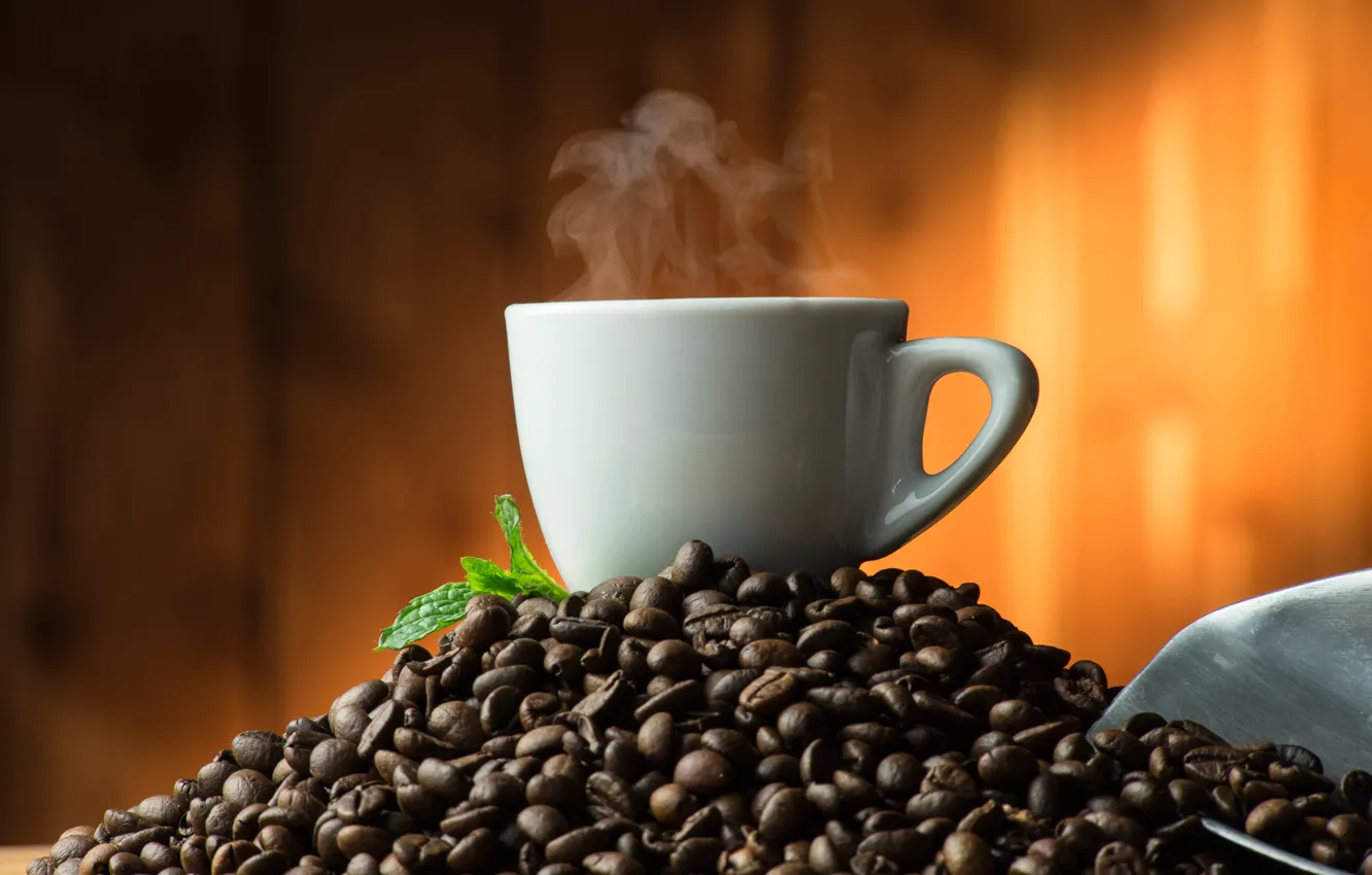 Фото обои фон, кофе, пар, чашка, зёрна, совок