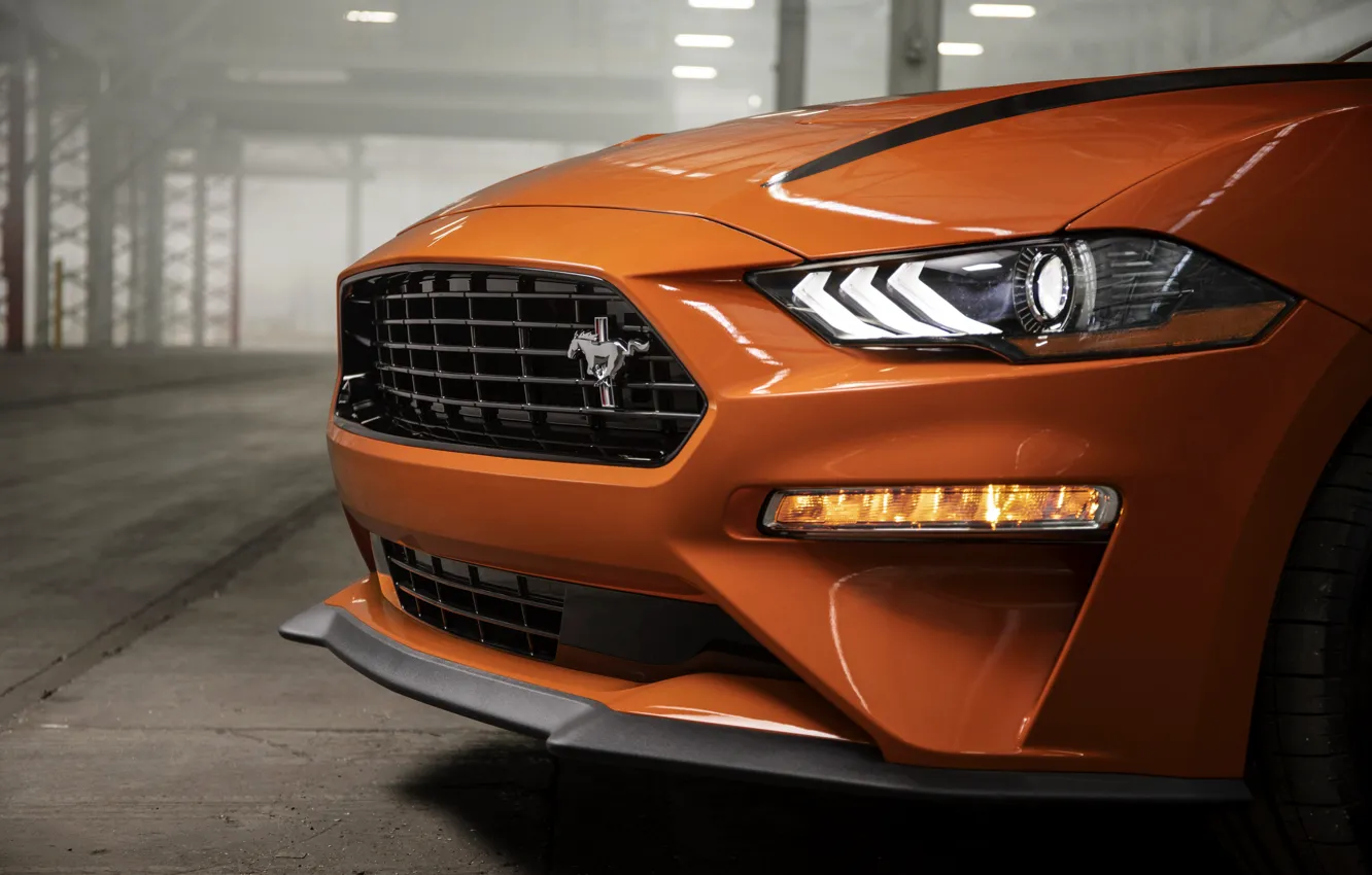 Ford mustang 2020. Мустанг оранжевый 2020. Форд Мустанг перфоманс 2020. Ford Mustang 2.3 2020.