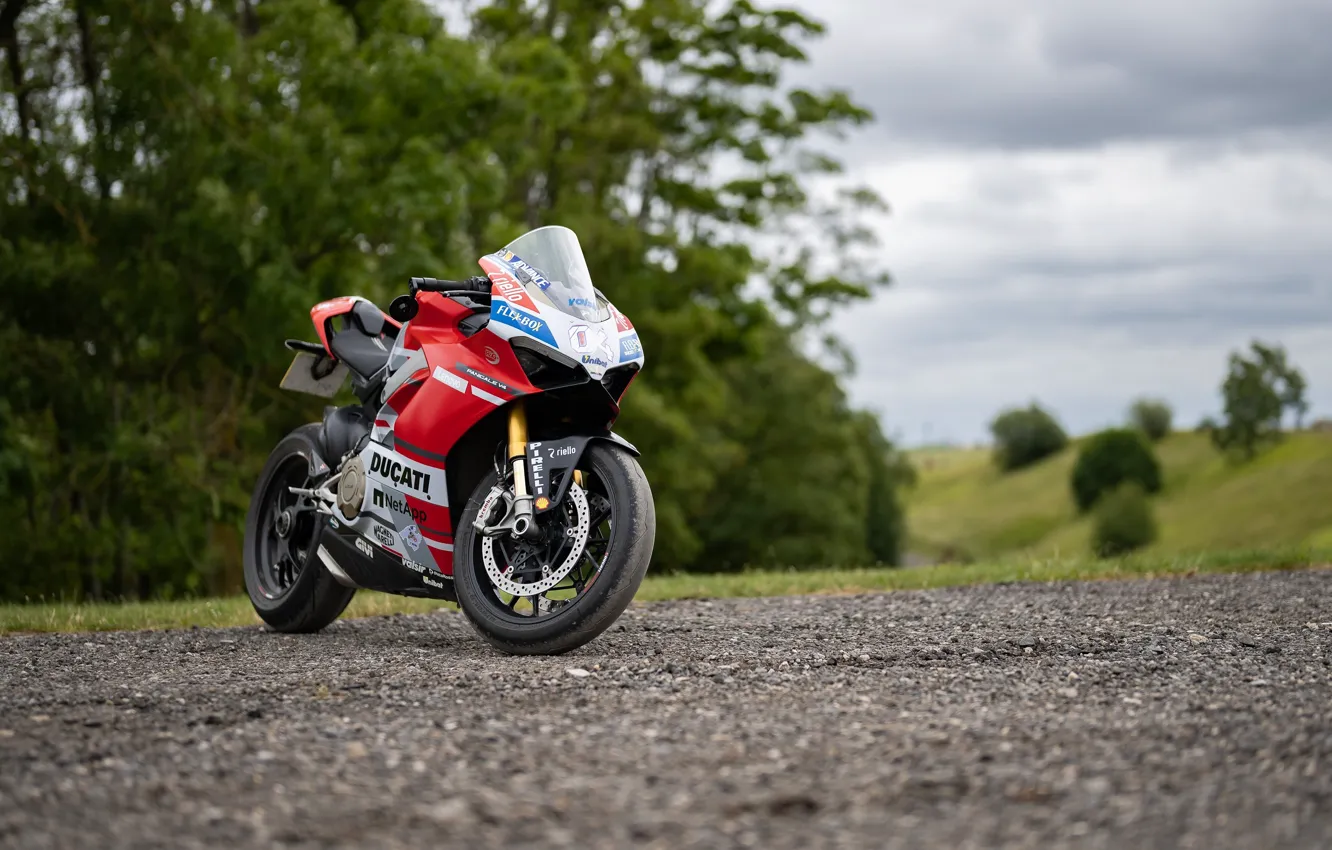 Фото обои Red, Ducati, White, Panigale V4S