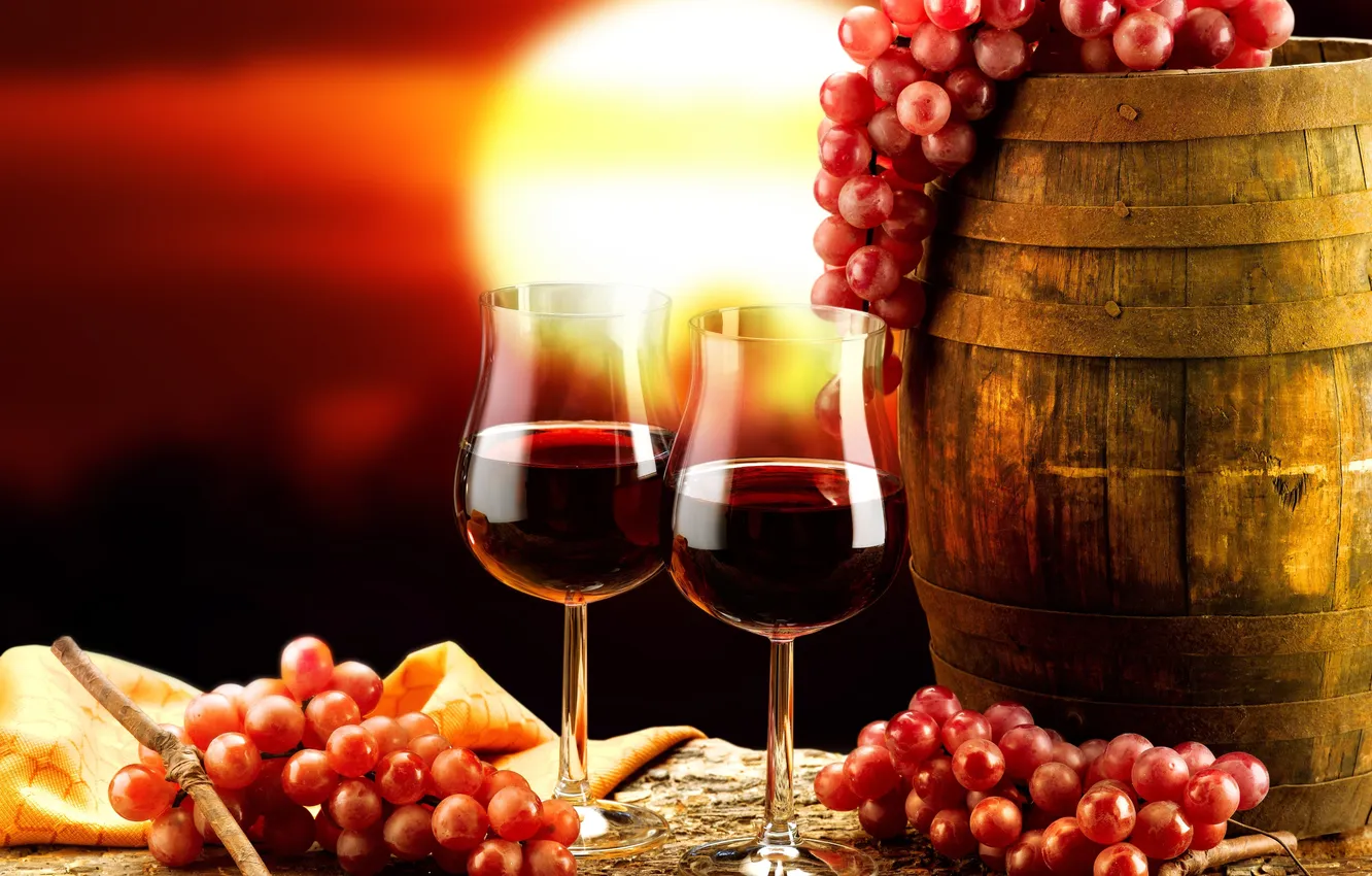 Фото обои закат, красный, фон, вино, бокалы, виноград, бочка