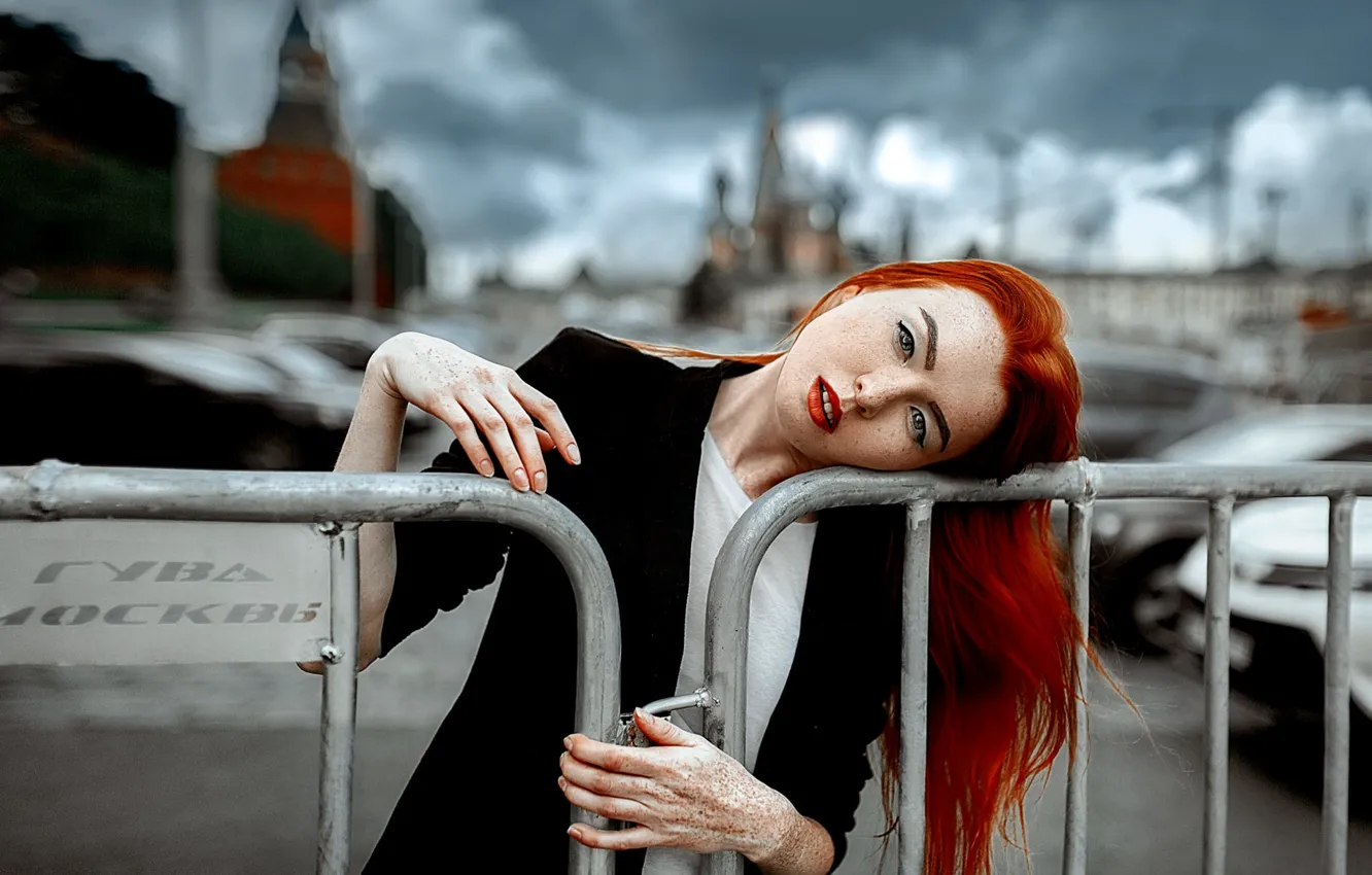 Фото обои Москва, веснушки, рыжеволосая, Надя, Andrey Metelkov