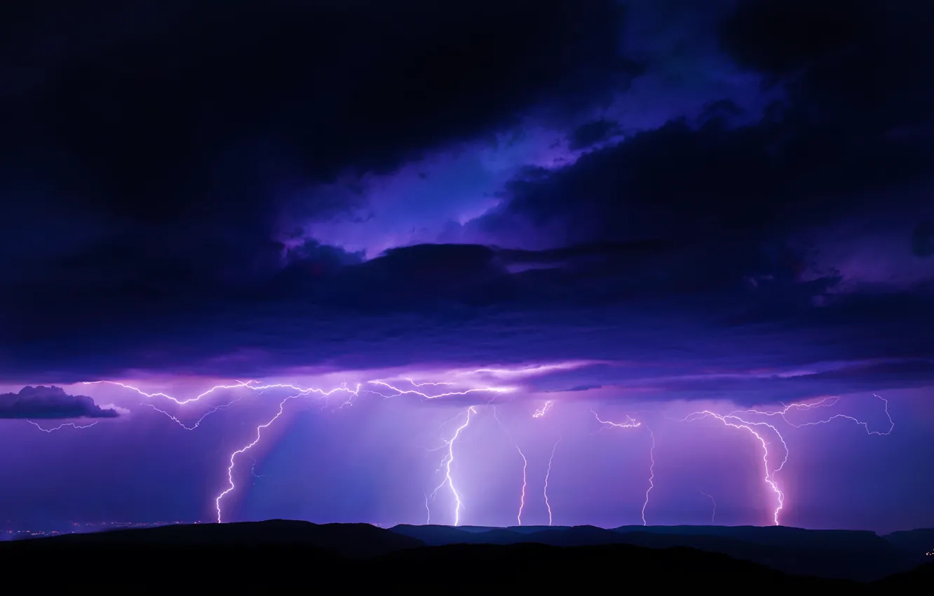 Фото обои Lightning, Storm, Rain, Attack, Strike, Weather, Thunderstorm